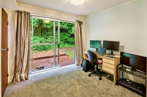Photo of property in 44 Westhaven Drive, Tawa, Wellington, 5028