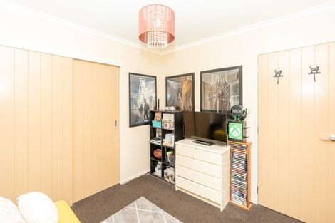 Photo of property in 3 Nottingham Drive, Hamilton East, Hamilton, 3216