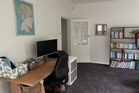 Photo of property in 3a Sydenham Street, Northland, Wellington, 6012