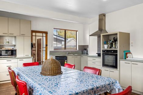 Photo of property in 10 Plynlimon Road, Fendalton, Christchurch, 8052
