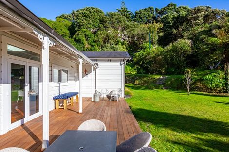 Photo of property in 21 Priscilla Crescent, Mornington, Wellington, 6021