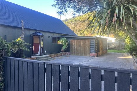 Photo of property in 9 He Awa Crescent, Waikanae, 5036