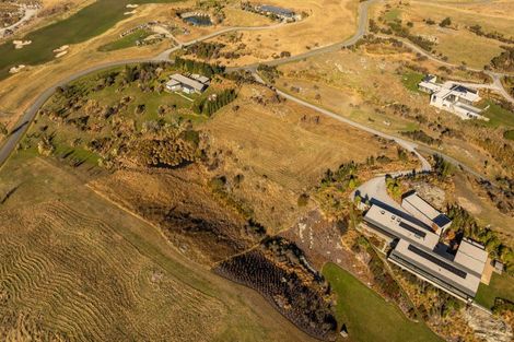 Photo of property in 4 Fairway Drive, Jacks Point, Queenstown, 9371