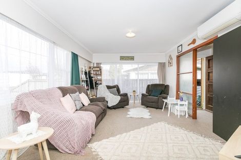 Photo of property in 3 Gadsby Place, Hamilton East, Hamilton, 3216