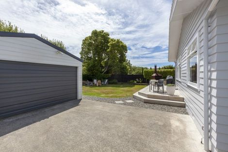 Photo of property in 14 Leybourne Avenue, Waikanae, 5036
