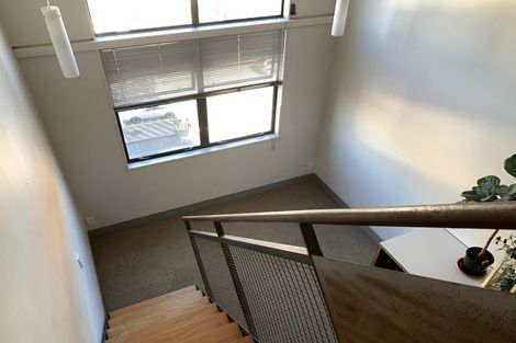 Photo of property in Urbane Apartments, 37/29 Webb Street, Mount Cook, Wellington, 6011