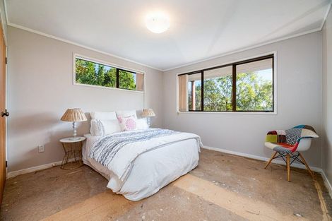 Photo of property in 84a/2 Avonleigh Road, Green Bay, Auckland, 0604