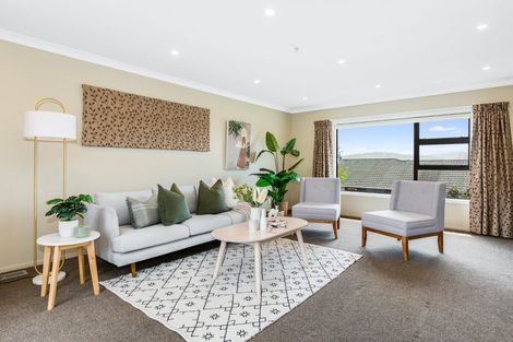 Photo of property in 5 The Top Gallant, Whitby, Porirua, 5024