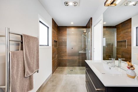 Photo of property in 45 Makete Crescent, Hobsonville, Auckland, 0618