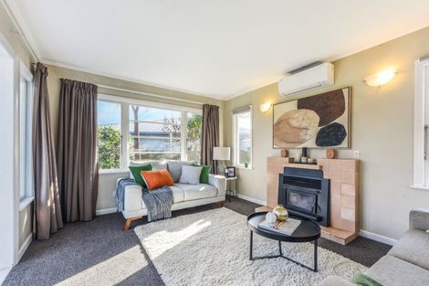 Photo of property in 1/50 Parkers Road, Tahunanui, Nelson, 7011