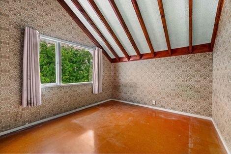 Photo of property in 38 Toru Street, Te Atatu Peninsula, Auckland, 0610