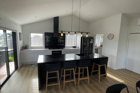 Photo of property in 19 Ruru Street, Cambridge, 3434