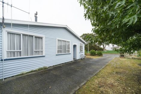 Photo of property in 2 Rira Street, Marton, 4710