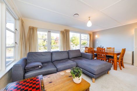 Photo of property in 2 Signal Street, Marton, 4710