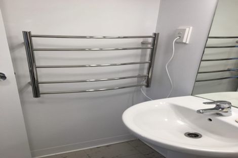 Photo of property in Hobson Court Flats, 75/70u Hobson Street, Thorndon, Wellington, 6011