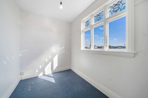Photo of property in 35 Wharfe Street, South Hill, Oamaru, 9400