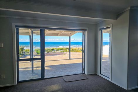 Photo of property in 233 Pukehina Parade, Pukehina, 3189