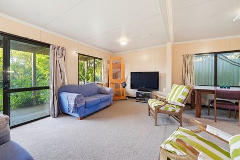 Photo of property in 1402 North Eyre Road, West Eyreton, Rangiora, 7475