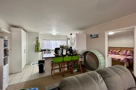 Photo of property in 2/166 Gloucester Street, Taradale, Napier, 4112