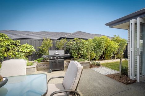 Photo of property in 14 Lansdowne Way, Rolleston, 7615