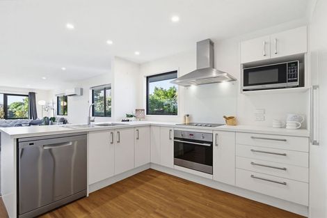 Photo of property in 357 Estuary Road, South New Brighton, Christchurch, 8062