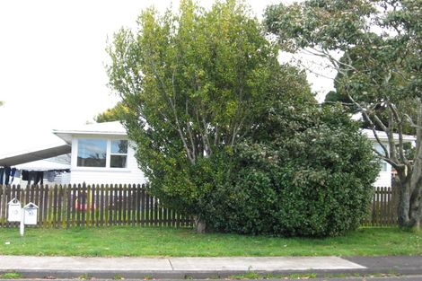 Photo of property in 10 Mountbatten Place, Papakura, 2110