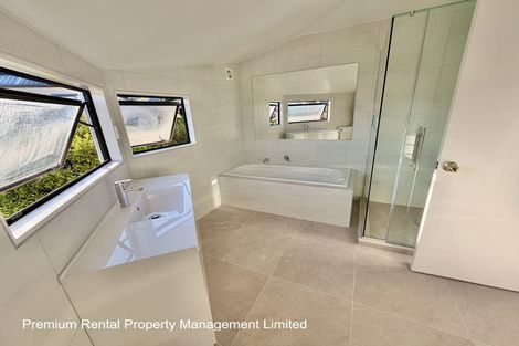 Photo of property in 12 Westergrove Place, West Harbour, Auckland, 0618