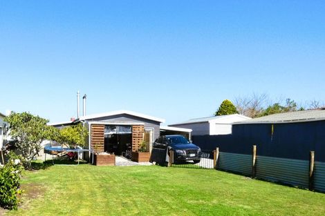 Photo of property in 24 Coates Street, Westport, 7825