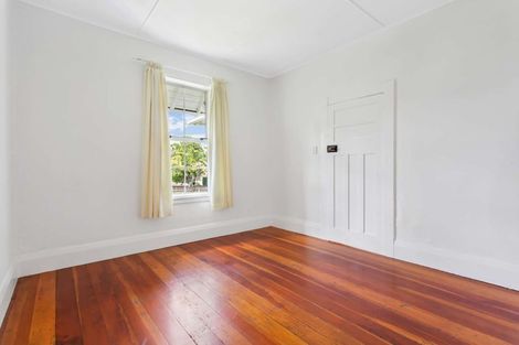 Photo of property in 1/62 Old Wairoa Road, Papakura, 2110