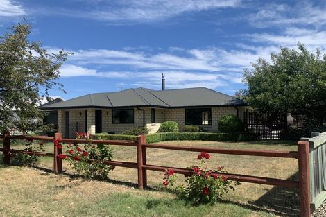 Photo of property in 51 Frye Crescent, Albert Town, Wanaka, 9305