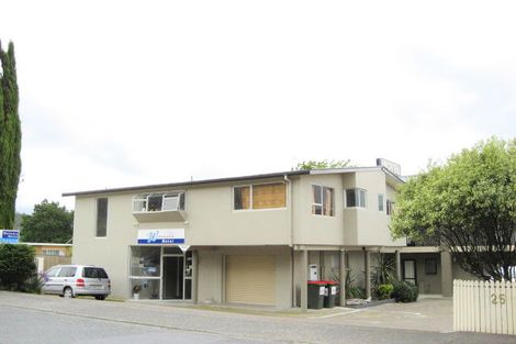 Photo of property in 2d/25 Weranui Road, Waiwera, Orewa, 0994