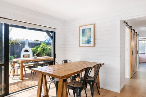 Photo of property in 11 Barbara Grove, Papamoa Beach, Papamoa, 3118