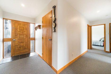 Photo of property in 32 Pioneer Highway, Awapuni, Palmerston North, 4412