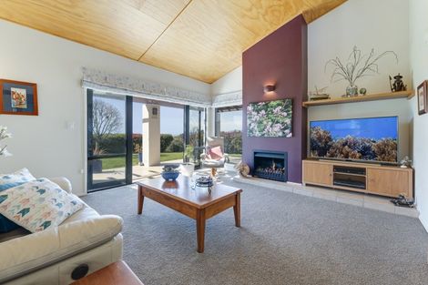 Photo of property in 53 Dawson Road, Upper Moutere, 7173