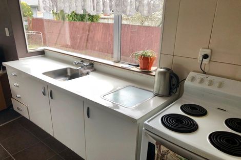 Photo of property in 34 Brains Road, Kelston, Auckland, 0602
