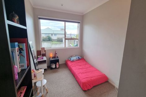 Photo of property in 1 Bishopgate Street, Birkdale, Auckland, 0626