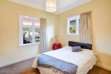 Photo of property in 5 Nile Street, Saint Clair, Dunedin, 9012