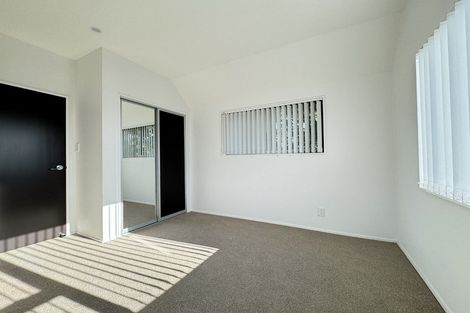 Photo of property in 64f3 Kaikoura Street, Maupuia, Wellington, 6022