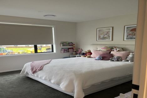 Photo of property in 1 Picnic Point Road, Hobsonville, Auckland, 0616