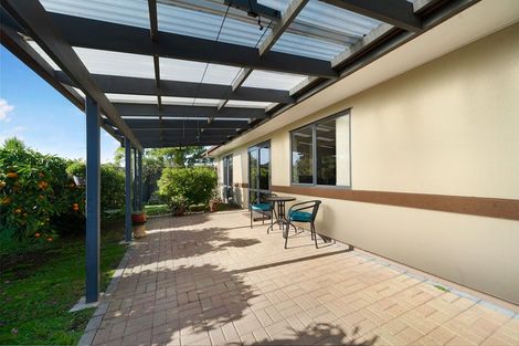 Photo of property in 4 Russett Grove, Henderson, Auckland, 0612