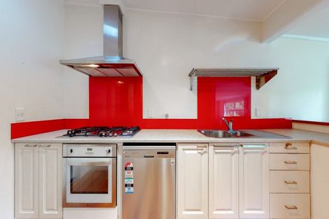 Photo of property in 9 Silverbirch Grove, Churton Park, Wellington, 6037