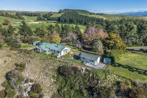 Photo of property in 208 Pukeora Scenic Road, Waipukurau, 4281