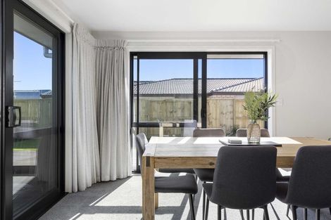 Photo of property in 27 Lockerbie Street, Morrinsville, 3300