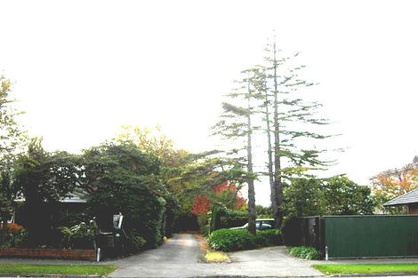 Photo of property in 52a Memorial Avenue, Ilam, Christchurch, 8053