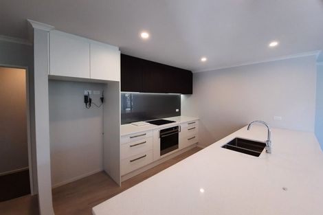Photo of property in 6 Kirkdale Place, Avonhead, Christchurch, 8042