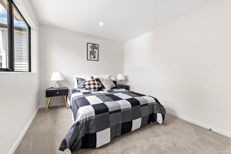 Photo of property in 37c Kingdale Road, Henderson, Auckland, 0610