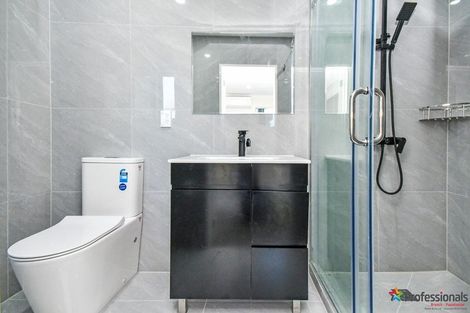 Photo of property in 4a Romney Place, Manurewa, Auckland, 2102