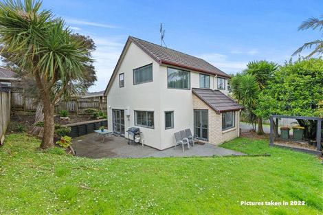 Photo of property in 31d Chieftain Rise, Goodwood Heights, Auckland, 2105