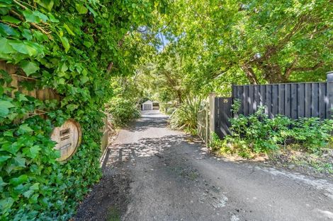 Photo of property in 25 Elmslie Road, Pinehaven, Upper Hutt, 5371
