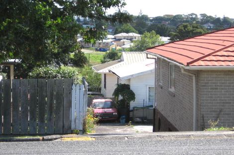 Photo of property in 93 Hutchinson Avenue, New Lynn, Auckland, 0600